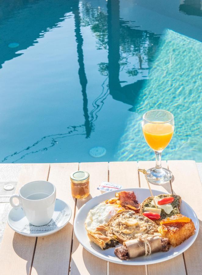 Lithos Luxury Suites Tínos 외부 사진