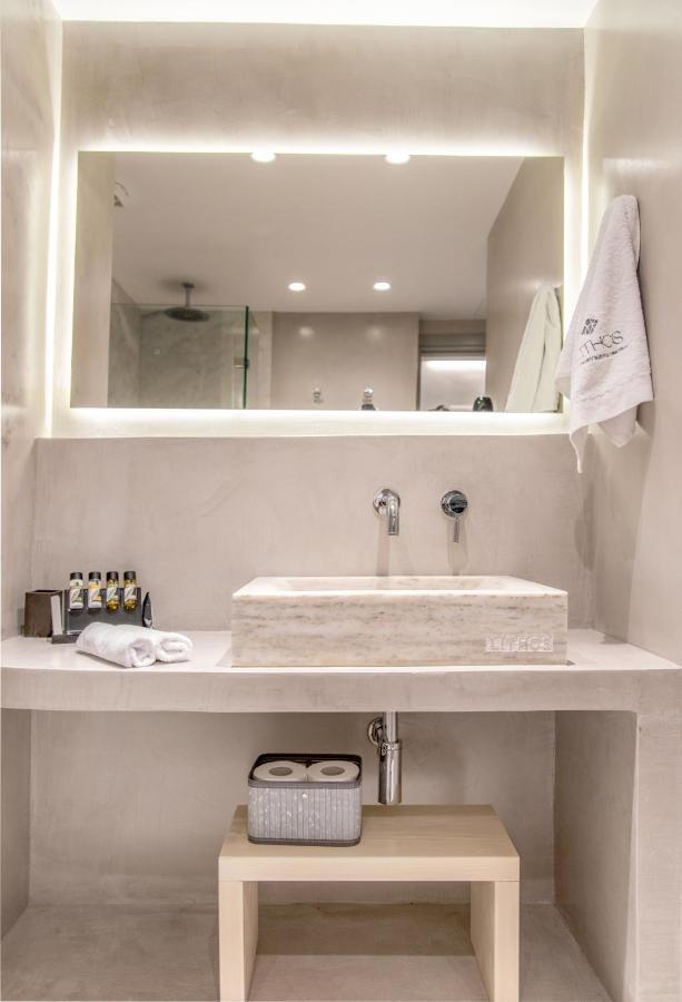 Lithos Luxury Suites Tínos 외부 사진